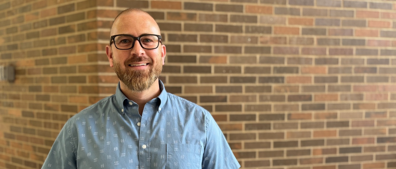 Military veteran returns to Iowa City to pursue new career, raise a family